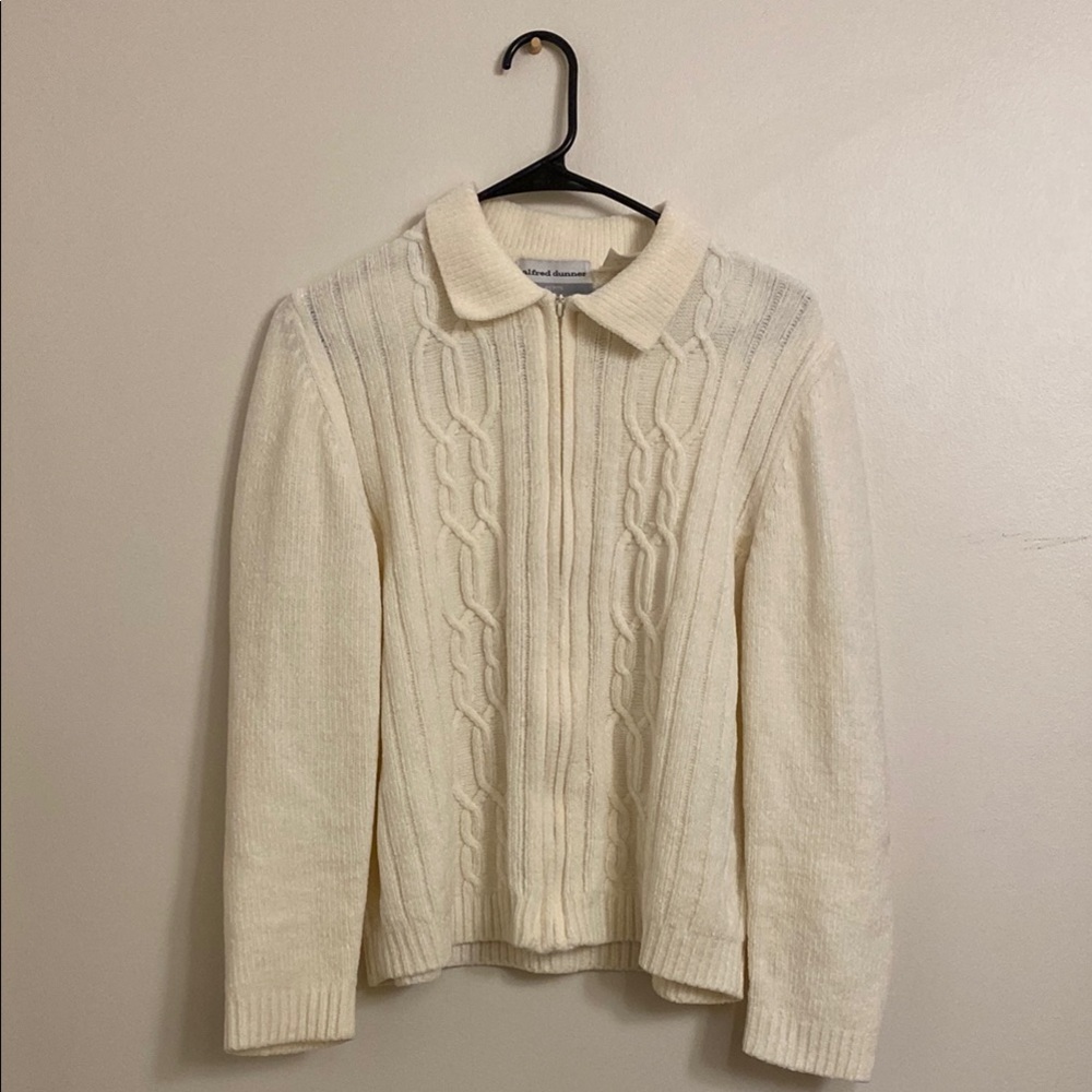 Women's Cream Cable Knit Sweater